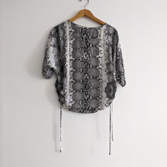MICHAEL Michael Kors Snake Print Blouse Size S - Picture 1 of 11